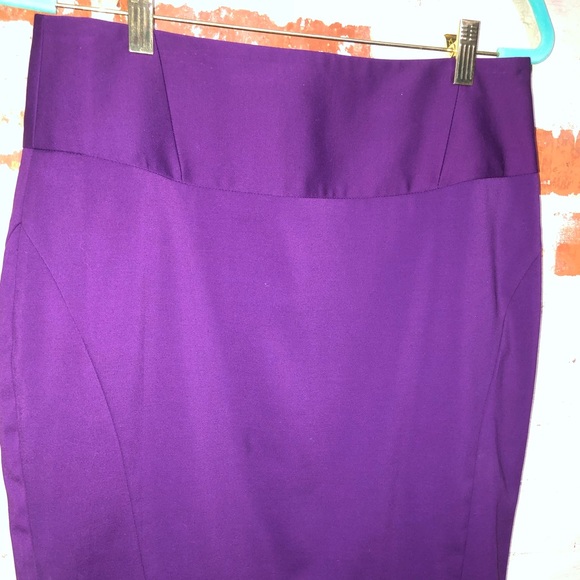 The Limited purple pencil skirt - Picture 2 of 6